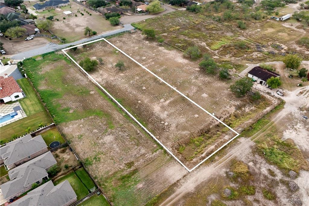 Photo 6 of 1415 Bluebonnet Avenue