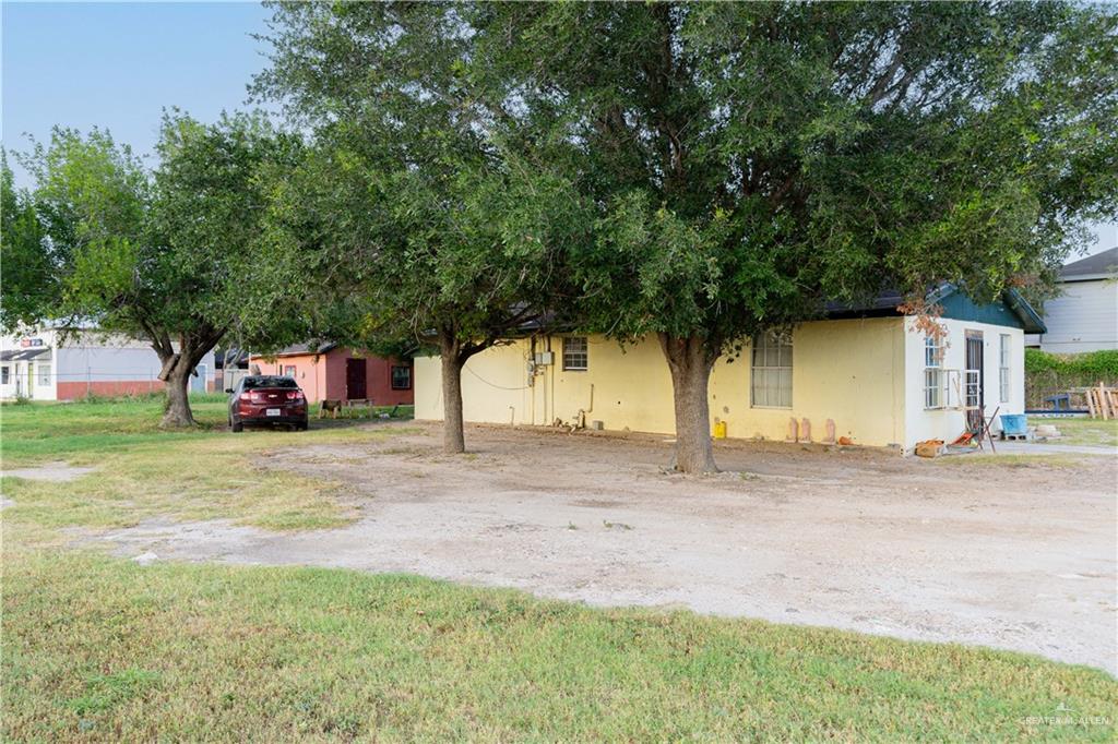 Photo 3 of 2804 65th Street