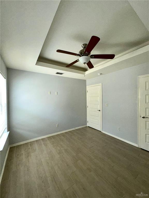 Photo 12 of 1227 White Oak Drive #4, 3