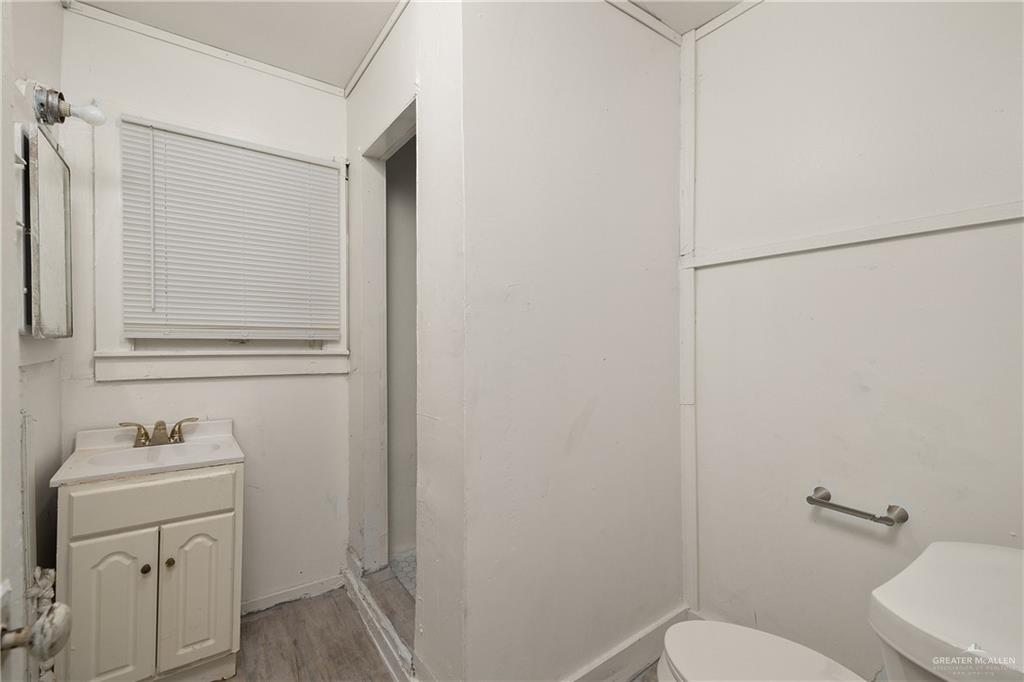 Photo 11 of 221 14th Street