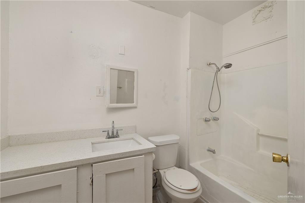Photo 9 of 221 14th Street