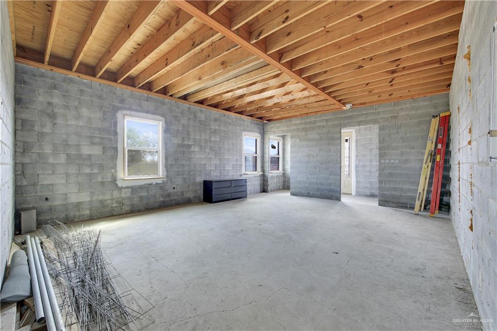 Photo 11 of 5415 Pancho Villa Drive