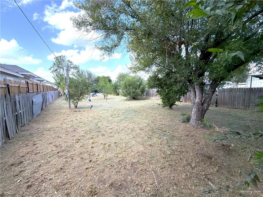 Photo 2 of 10305 Ramon Avenue