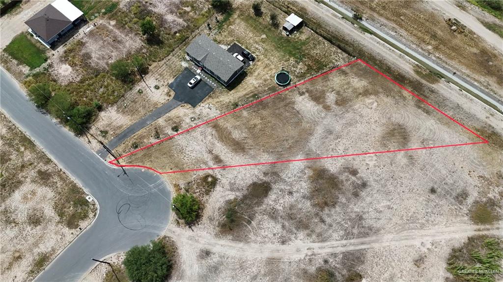 Photo 1 of 18285 Bluebelle Drive, Donna