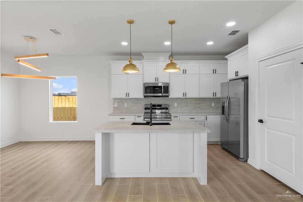 Photo 5 of 1514 Karianna Drive