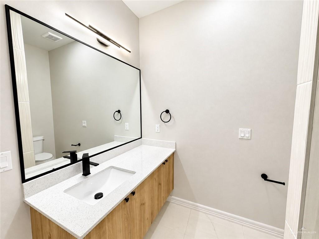 Photo 9 of 10918 27th Street