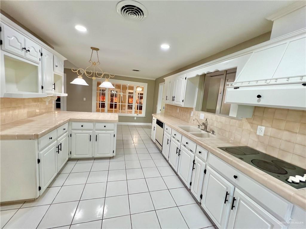 Photo 6 of 15140 Wilson Road