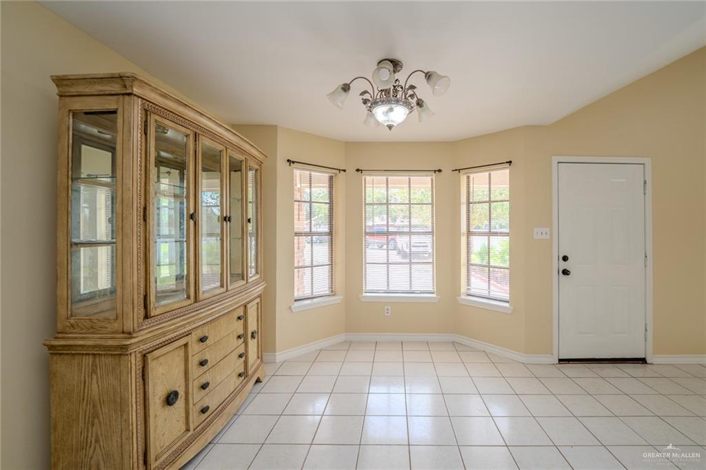 Photo 11 of 3718 Gonzalez Lane