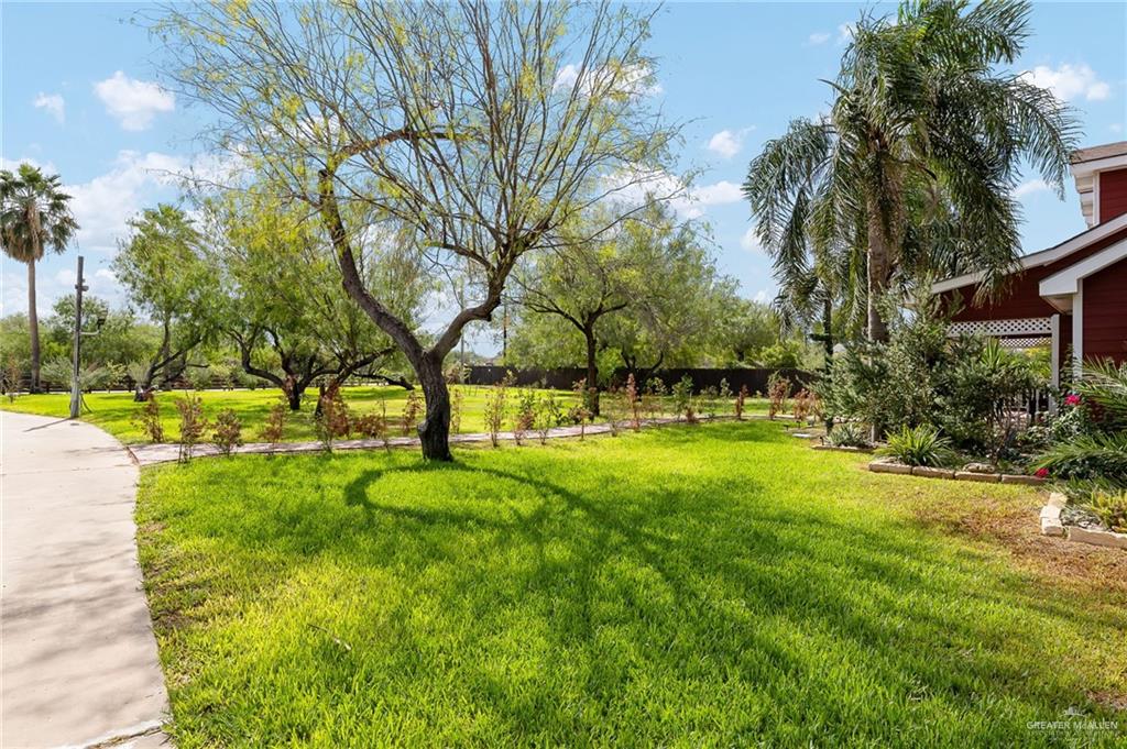 Photo 4 of 6109 Western Road