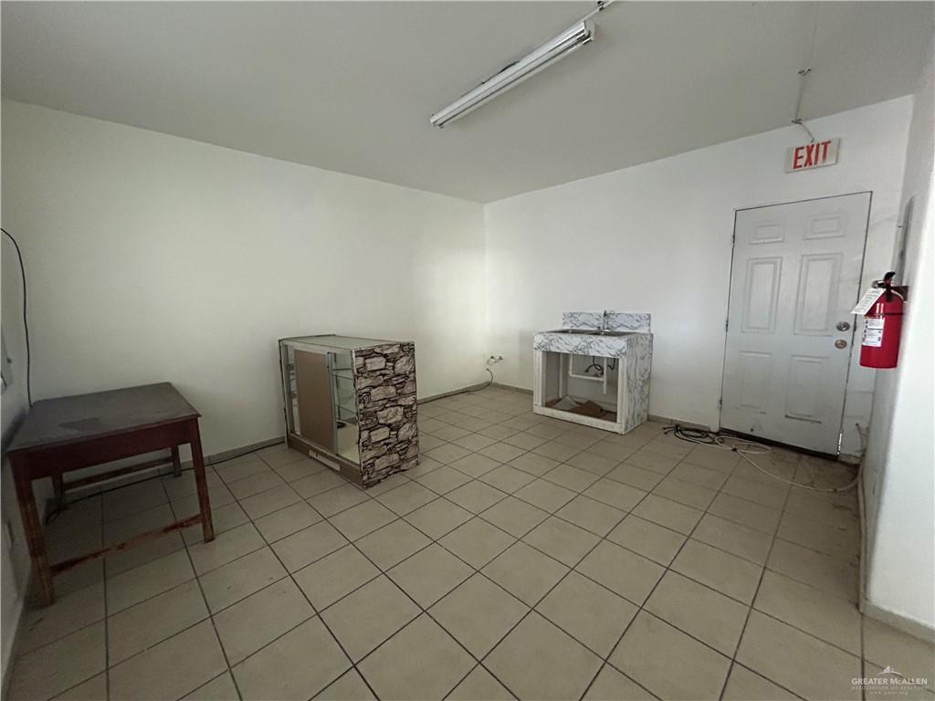 Photo 5 of 2112 Expressway 83 #5