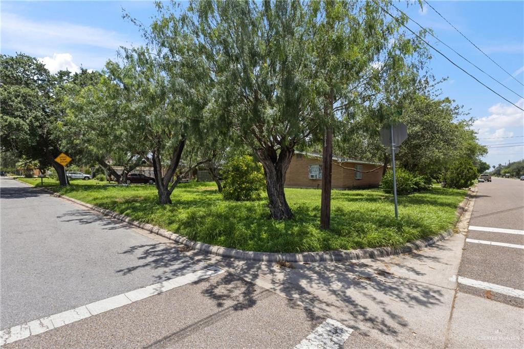 Photo 2 of 303 7th Street