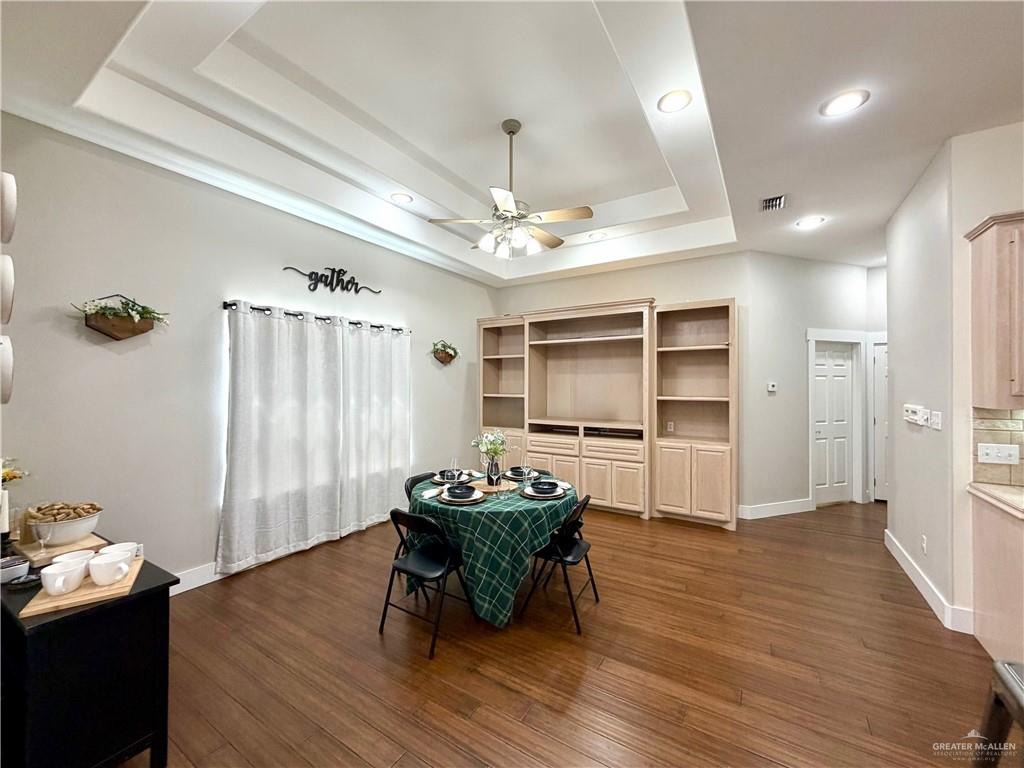 Photo 6 of 608 29th Street