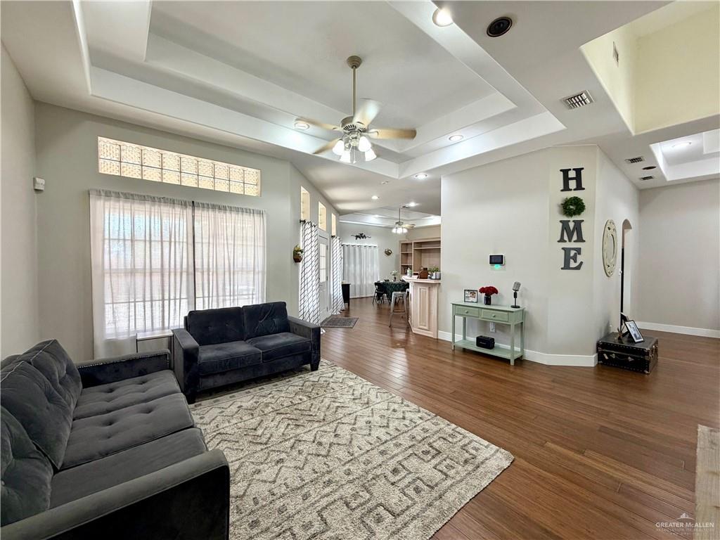 Photo 7 of 608 29th Street