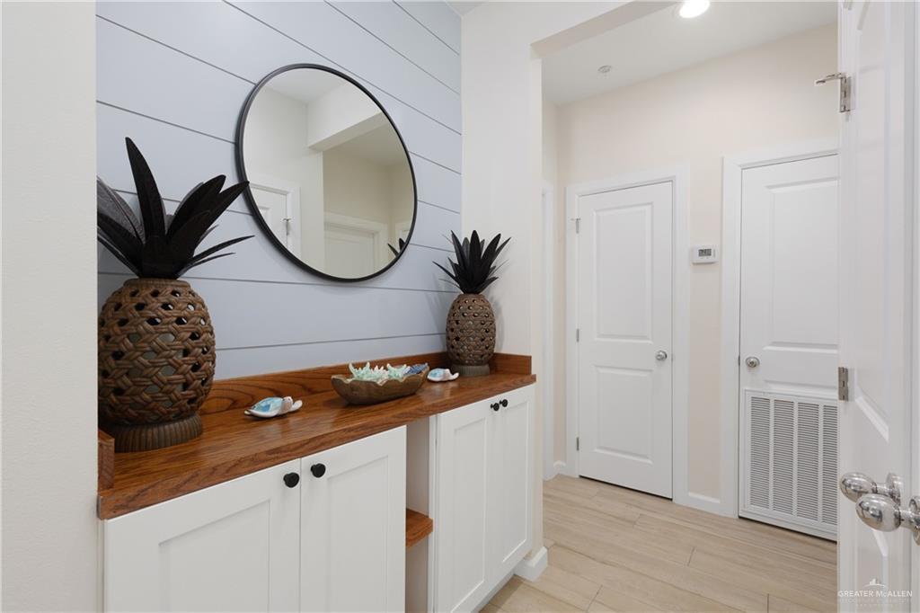 Photo 8 of 117 Marlin Street #C