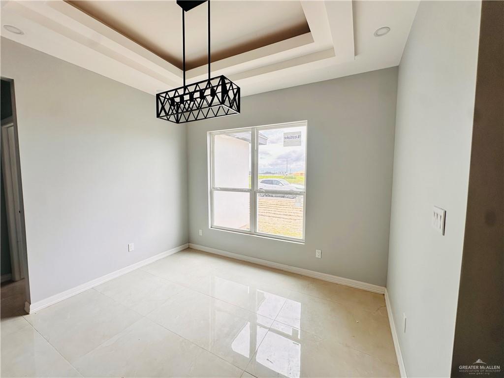 Photo 10 of 5845 Cardiff Avenue