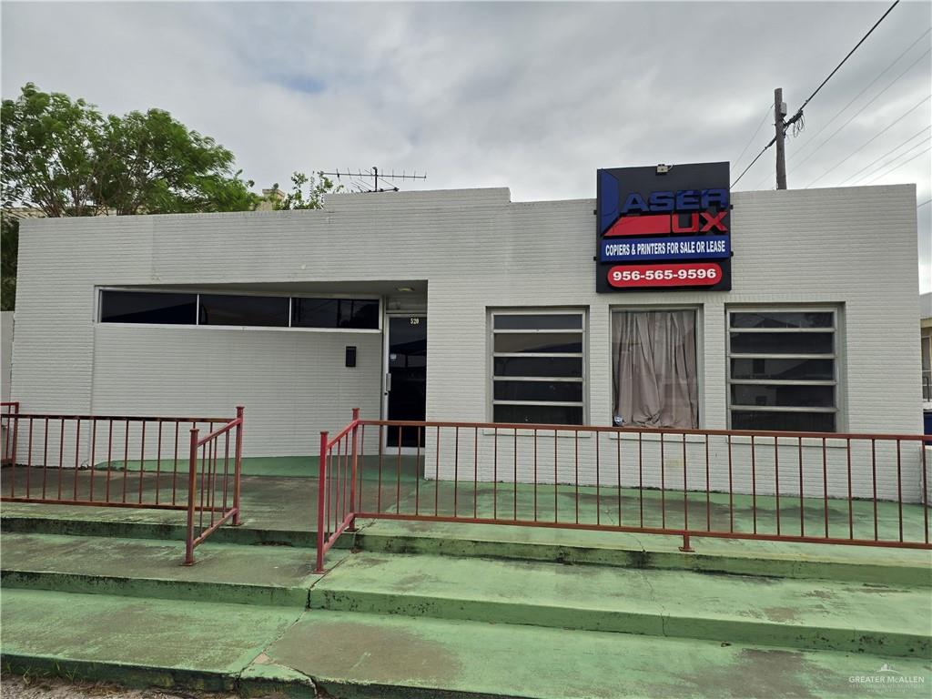 Commercial home at 520 3rd Street, Mercedes, Texas