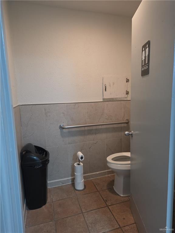 Photo 11 of 520 3rd Street