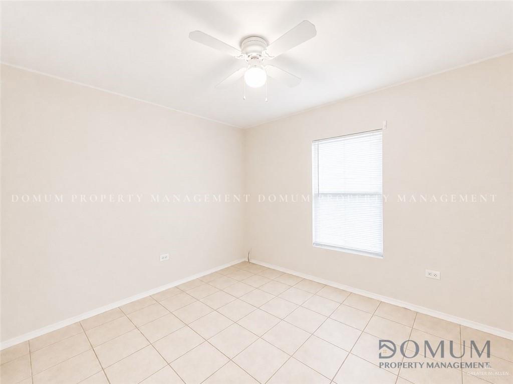 Photo 11 of 1811 Perkins Avenue #5
