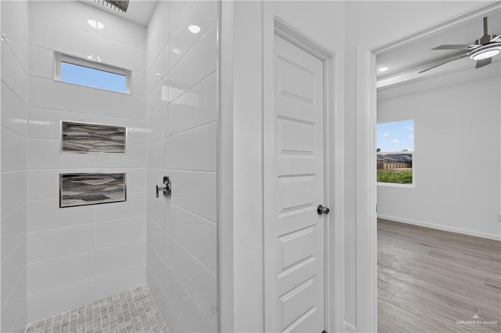 Photo 12 of 1220 Evergreen Avenue