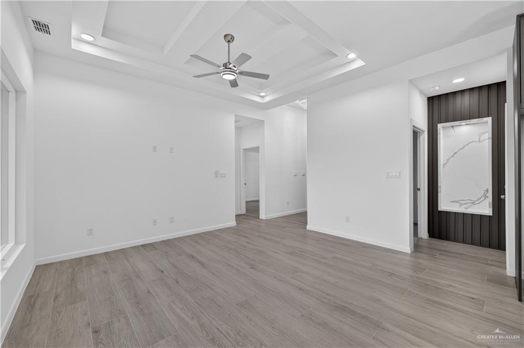 Photo 7 of 1220 Evergreen Avenue