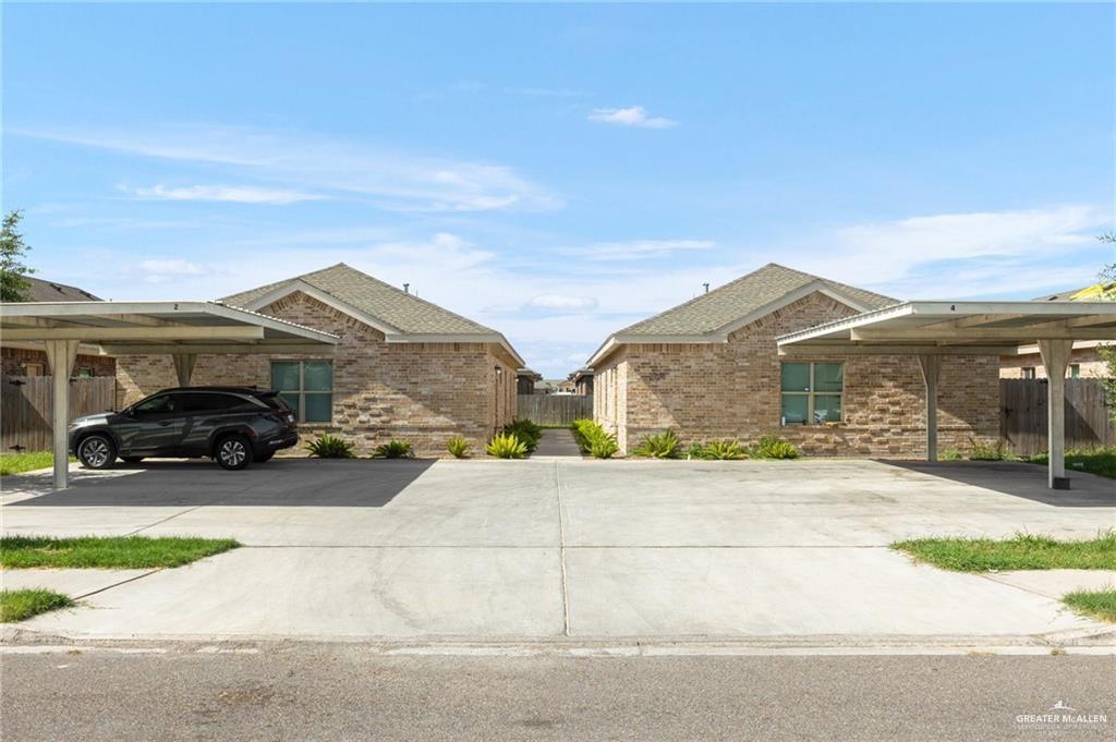Photo 1 of 2708 Eisenhower Avenue #1, Alton