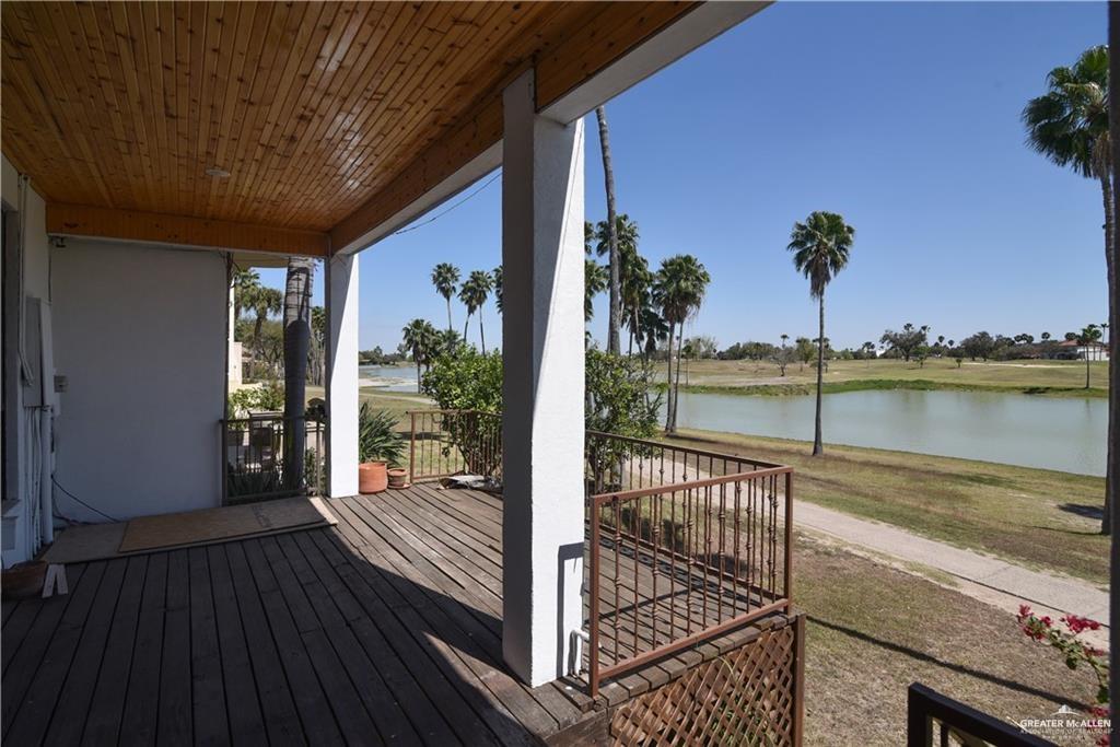 Photo 3 of 310 Rio Grande Drive