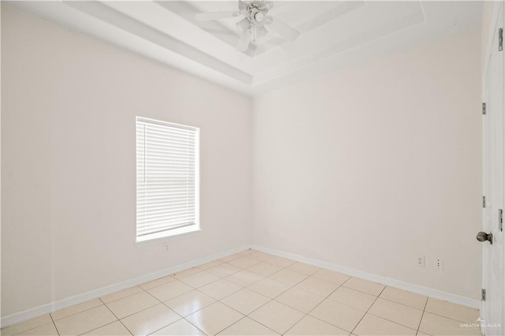 Photo 8 of 3036 Scottland Drive #2