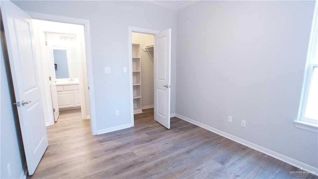 Photo 8 of 10219 14th Street