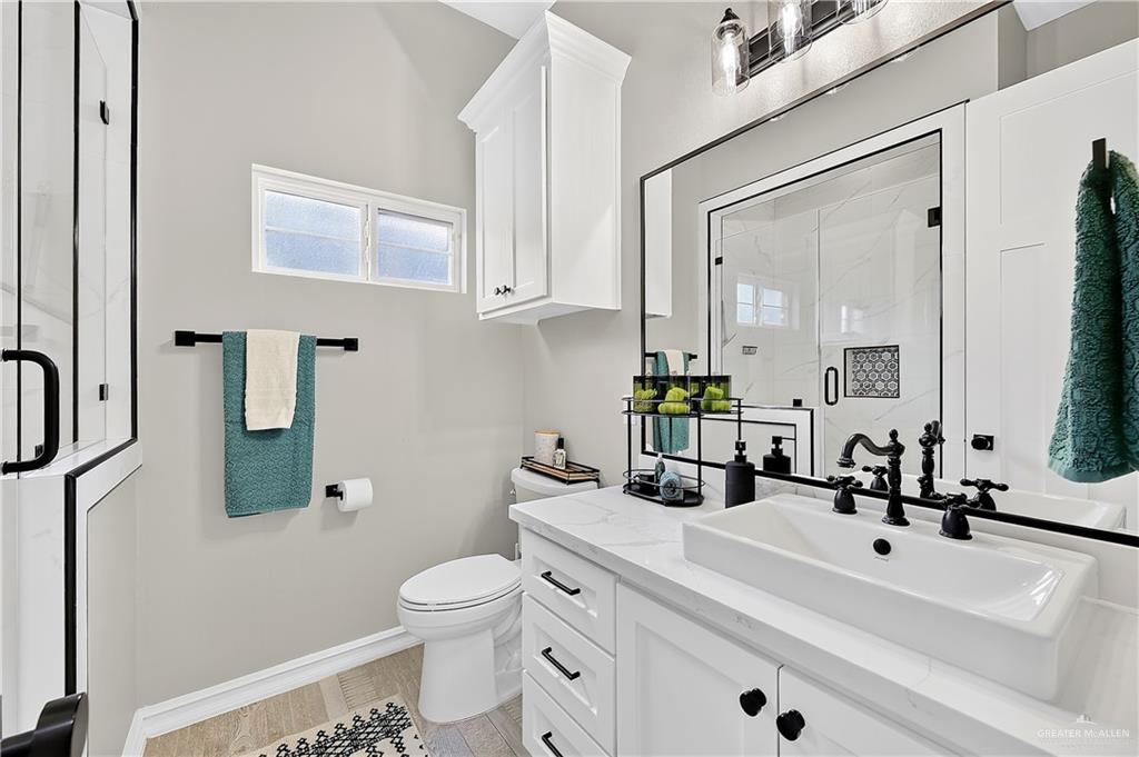 Photo 18 of 3805 Wisteria Avenue