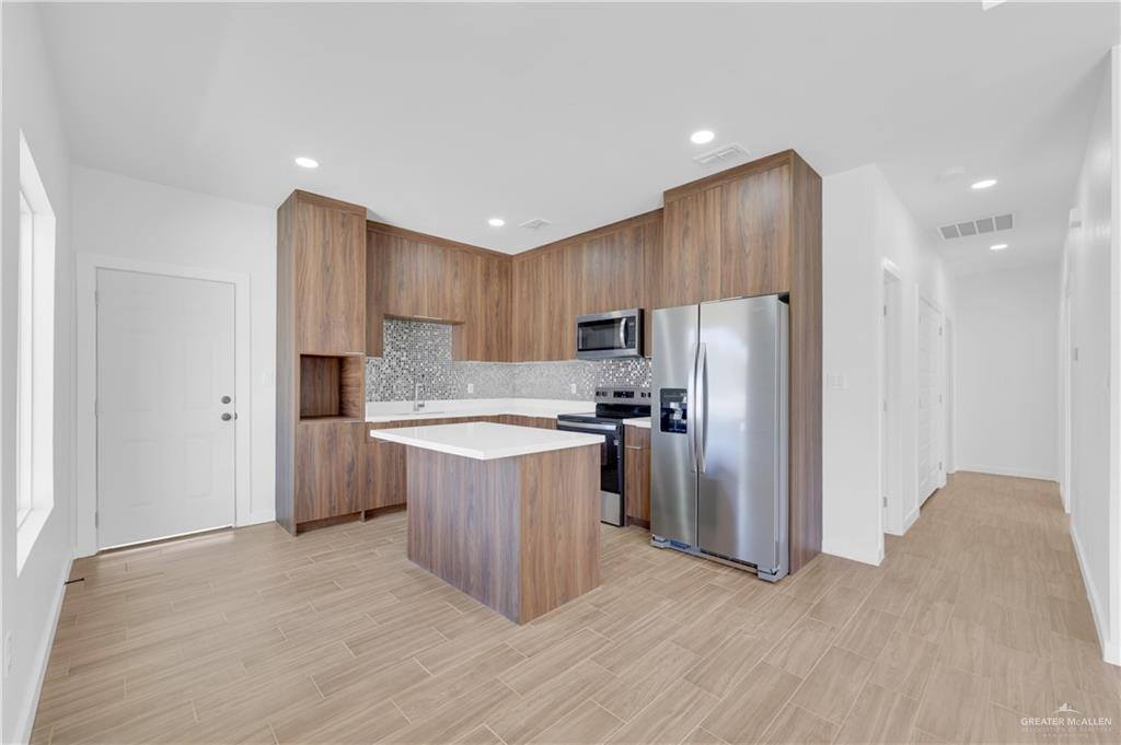 Photo 4 of 2904 Gabriel Street #1