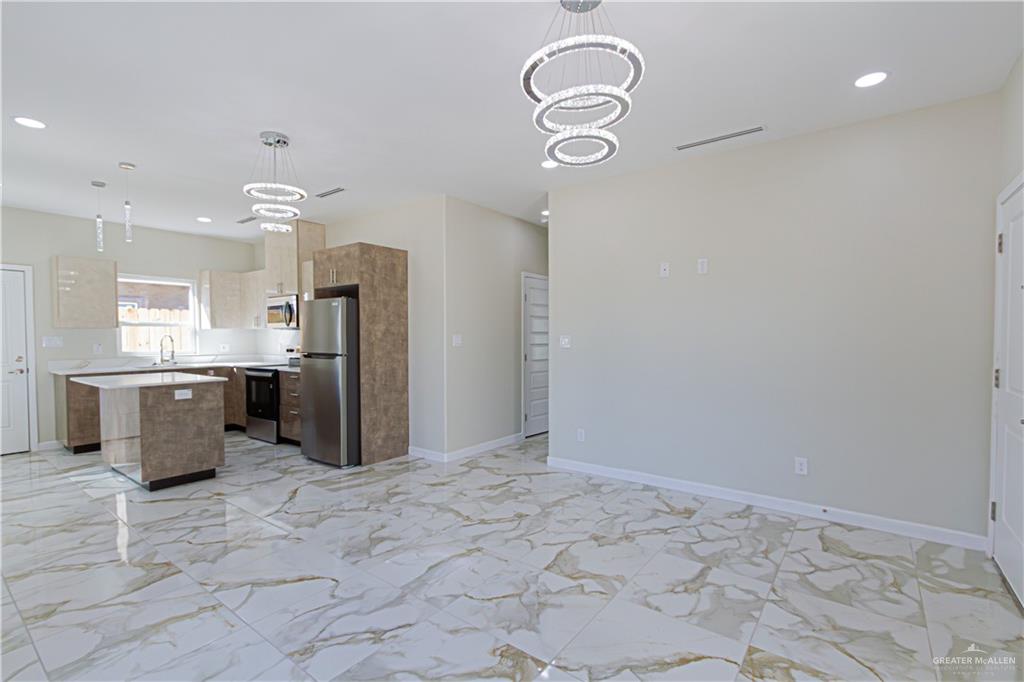 Photo 3 of 604 Emerald Avenue #1,2,3