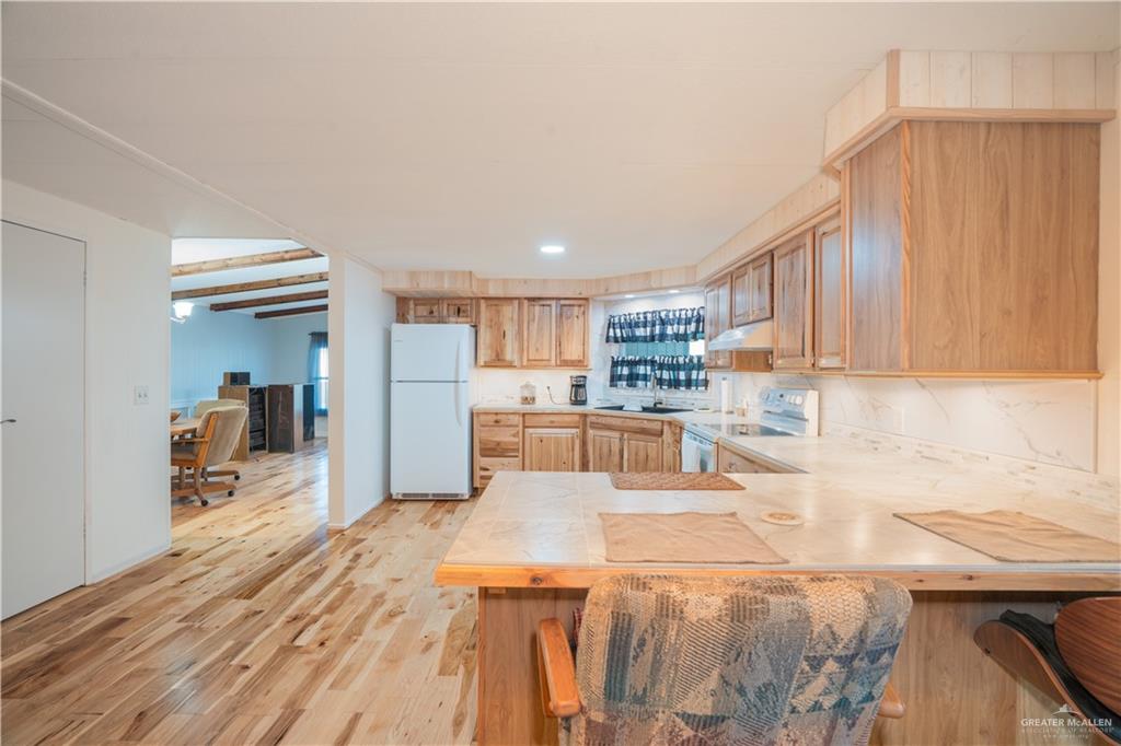 Photo 9 of 3212 San Jacinto Drive