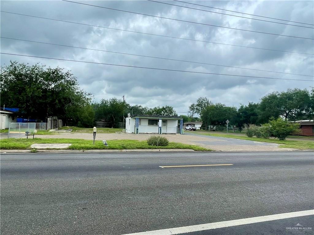 Photo 1 of 1001 Veterans Boulevard, Edinburg