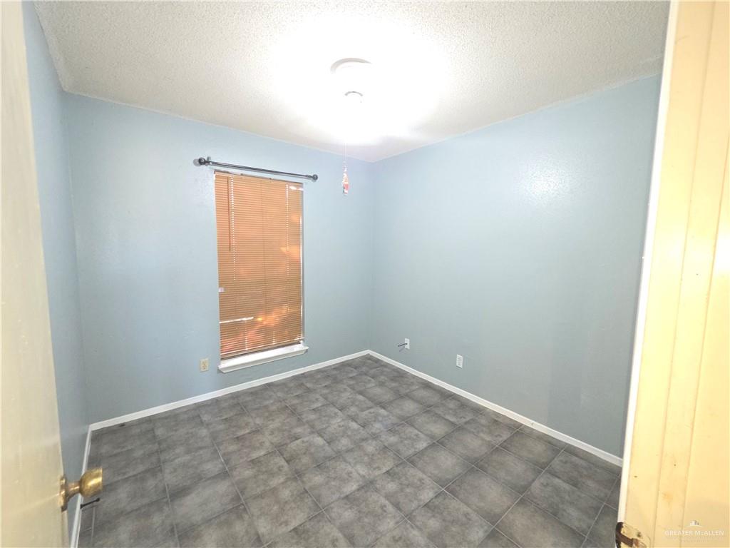 Photo 14 of 125 Tamarack Avenue