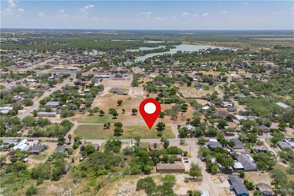 Photo 8 of 931 Garza Avenue