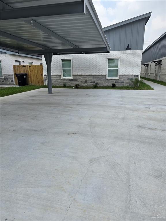 Photo 3 of 1610 Playa Drive