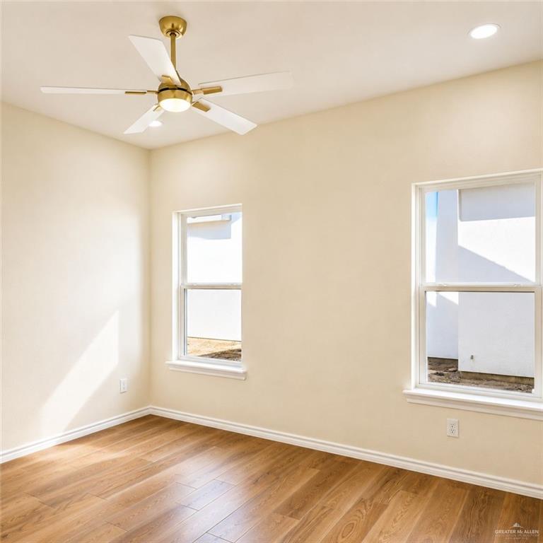 Photo 9 of 17993 Spruce Street