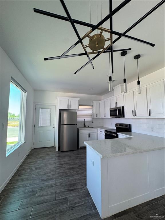 Photo 3 of 5601 Ozark Avenue #3