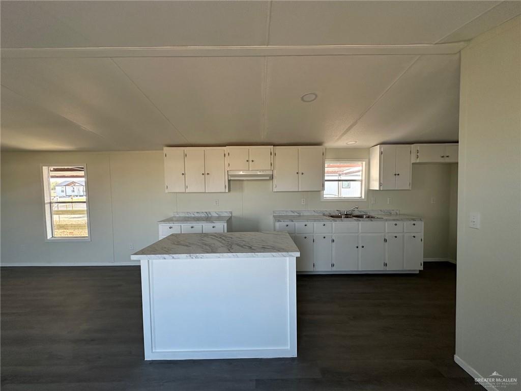 Photo 4 of 1307 Rising Sun Street