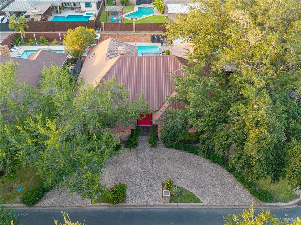 Photo 31 of 600 Wisteria Avenue