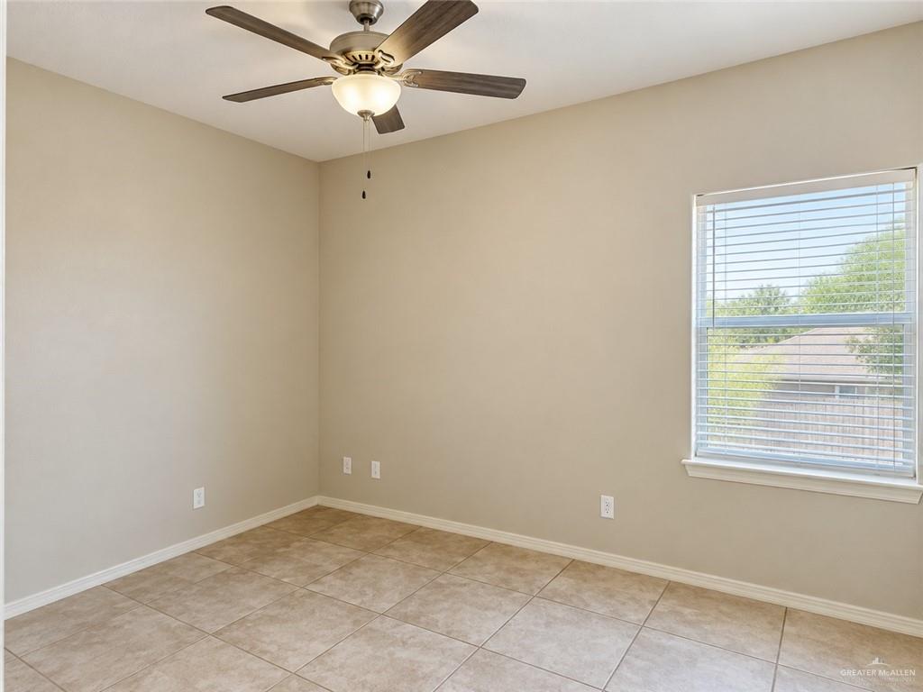 Photo 6 of 2707 Garfield Avenue #A