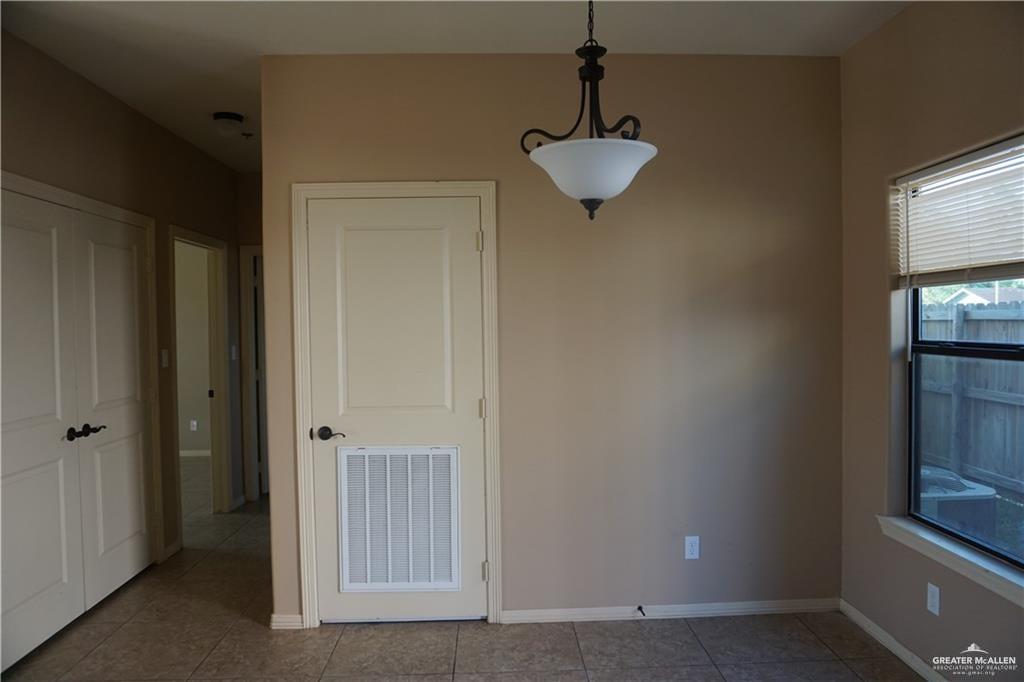 Photo 5 of 1100 Eisenhower Street #A