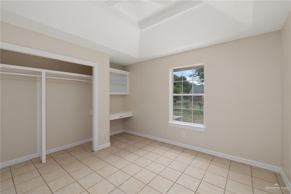 Photo 8 of 2403 Sunset Lane