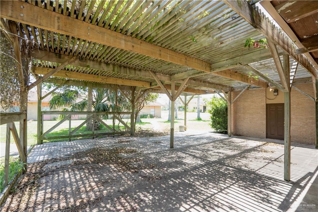 Photo 5 of 1214 Bridge Avenue