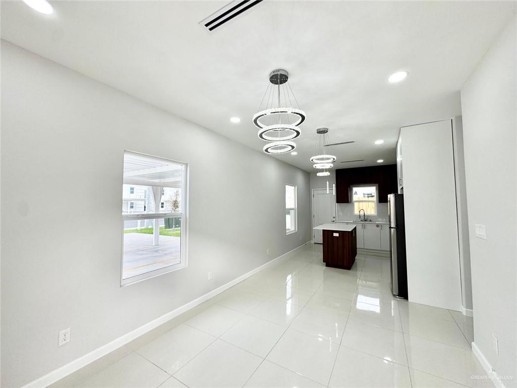 Photo 3 of 4613 Larkspur Avenue #3