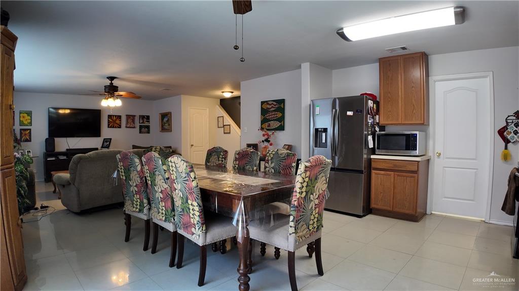 Photo 4 of 3908 Redbird Avenue