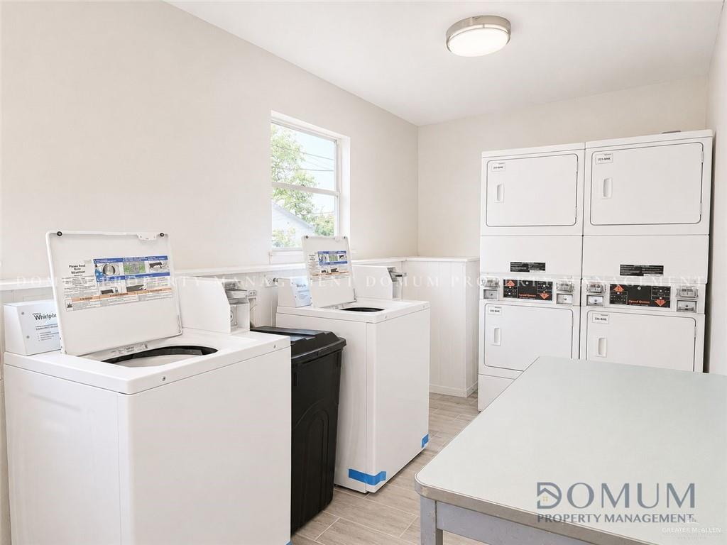 Photo 10 of 1811 Perkins Avenue #4