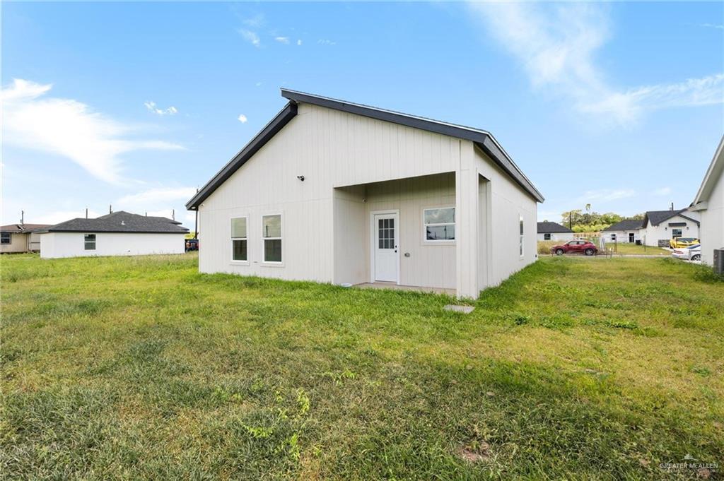 Photo 4 of 2300 Tuscany Road