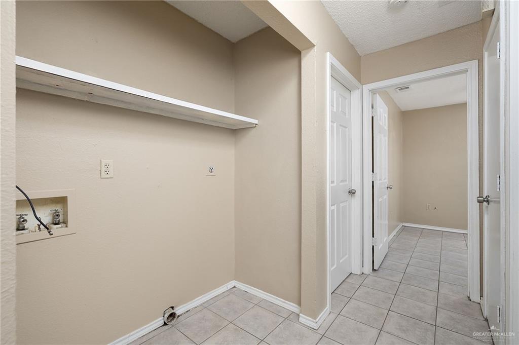 Photo 7 of 825 1st Street