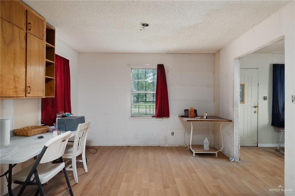 Photo 4 of 301 Stubbs Street